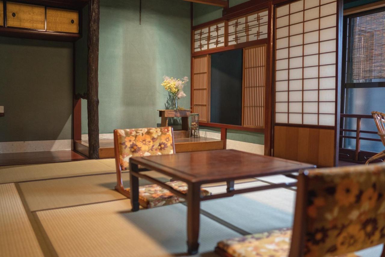 Machiya Guest House Carta คานาซาว่า ภายนอก รูปภาพ