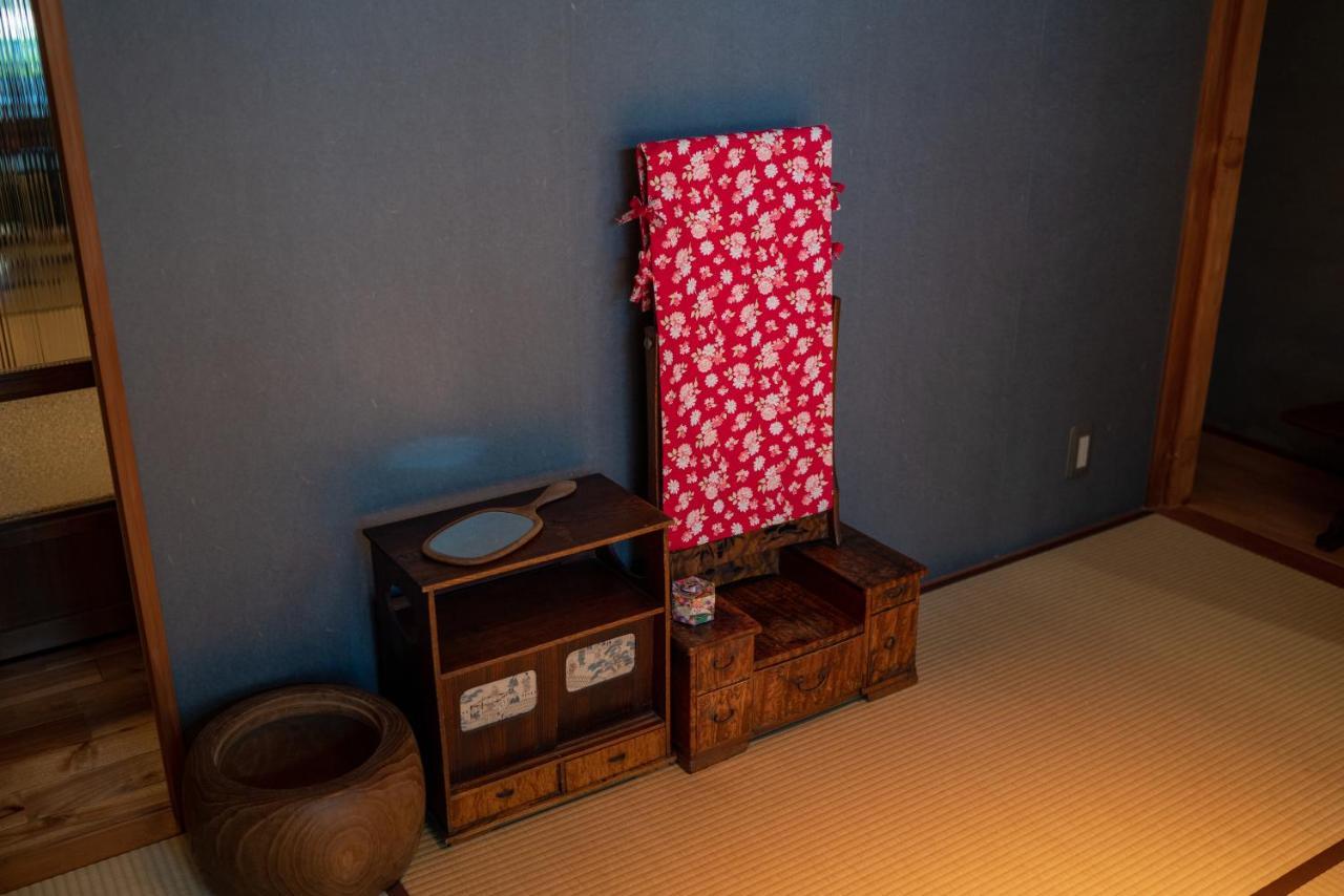Machiya Guest House Carta คานาซาว่า ภายนอก รูปภาพ